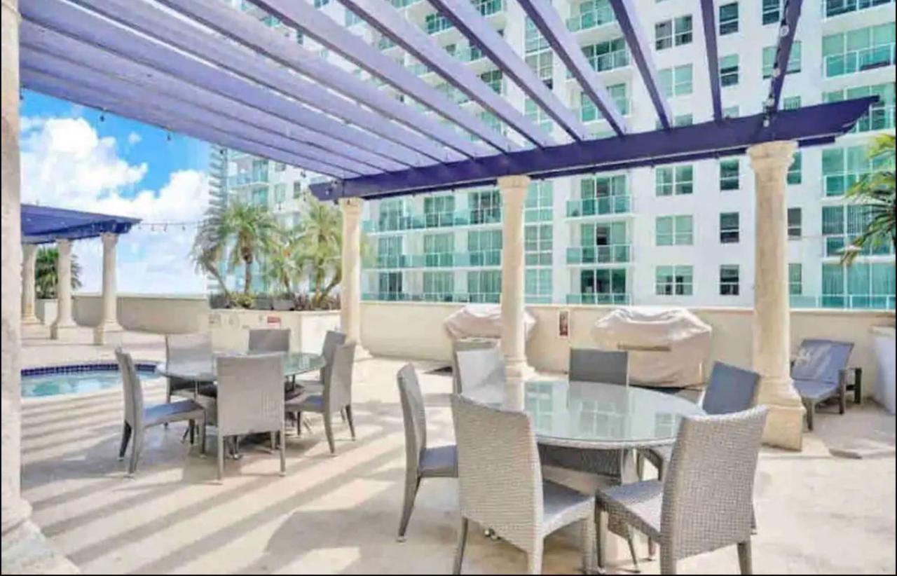 Stunning 2Br Condo Brickell-Waterviews-Freeparking Miami Esterno foto